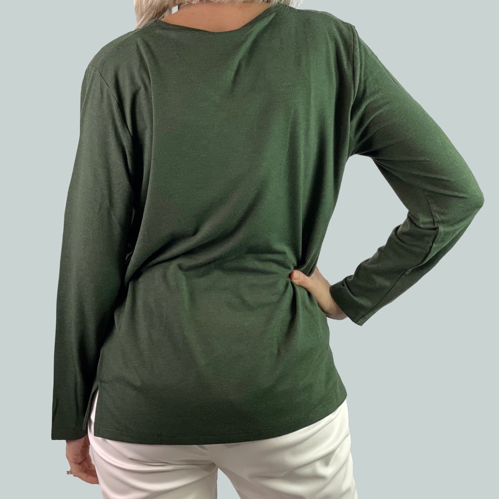 Green V-Neck Long Sleeve Top Metallic Detailing - Picture 2 of 2